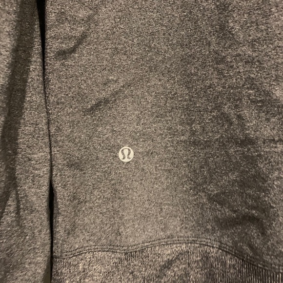 lululemon Men’s Zip Sweater - Picture 4 of 4